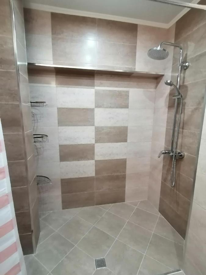Къща За Гости Радост Guest House Radost Razłog Zewnętrze zdjęcie