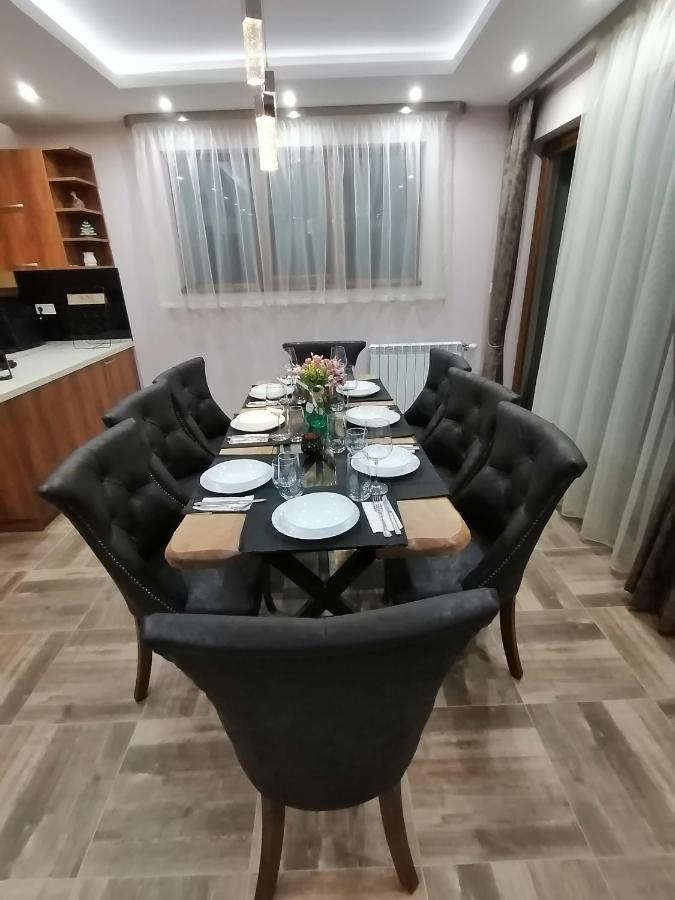 Къща За Гости Радост Guest House Radost Razłog Zewnętrze zdjęcie