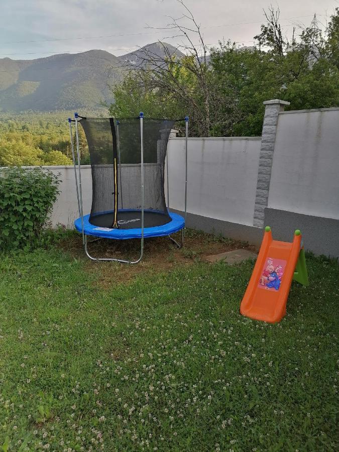 Къща За Гости Радост Guest House Radost Razłog Zewnętrze zdjęcie
